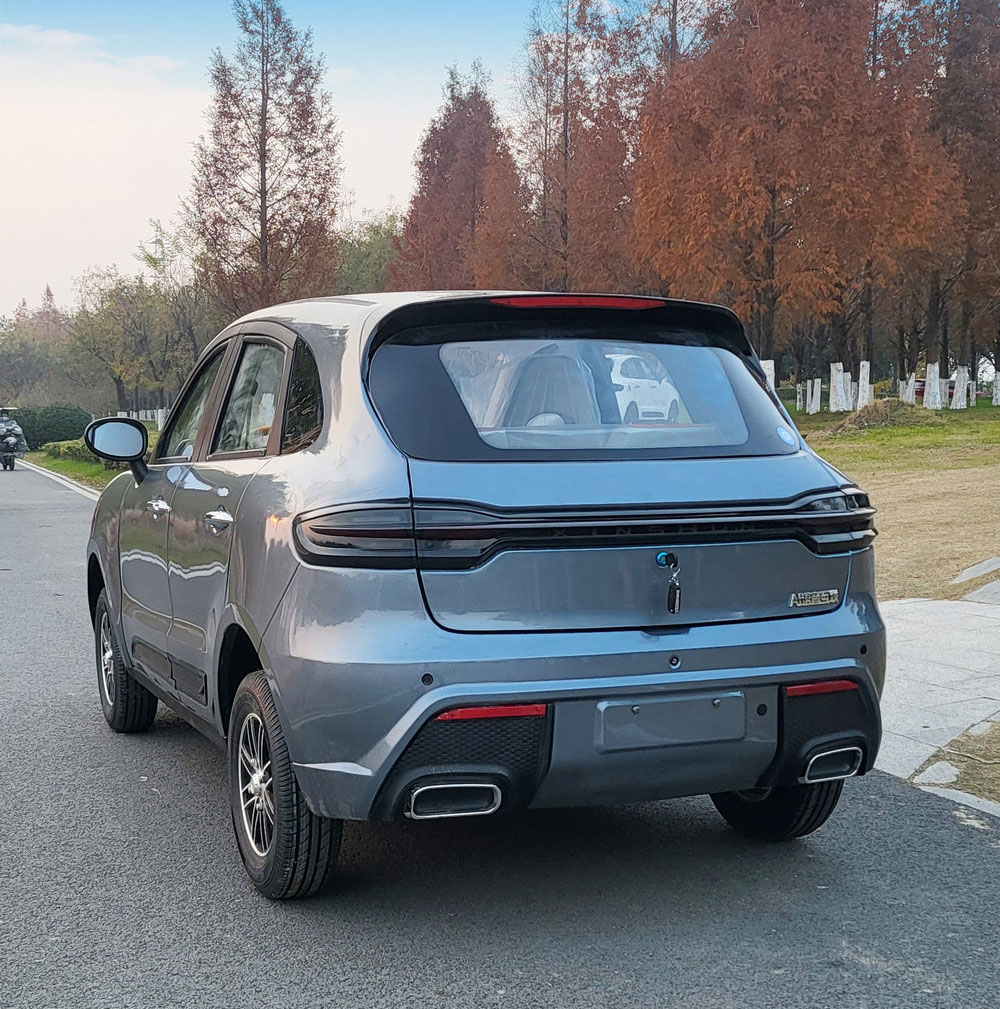 Electric vs Fuel Vehicles: Which One Truly Fits Modern Transportation Needs?